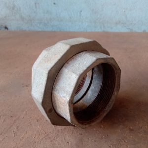 União Roscável Ferro 2.1/2" - G250207